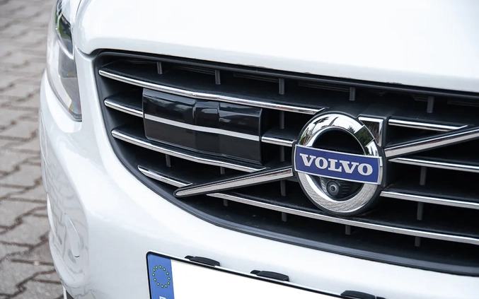 Volvo XC 60 cena 77900 przebieg: 181000, rok produkcji 2016 z Świątniki Górne małe 781